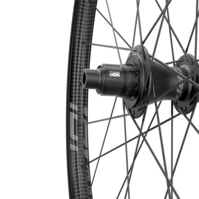Zipp 101 XPLR Tubeless Disc-Brake Rear Wheel 27.5"/12x142 XDR black carbon/kwiqsand Produktbild 3